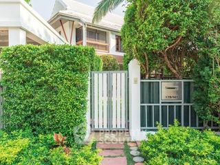 Casa en venta de 3 habitaciones en Bang Khen, Bangkok