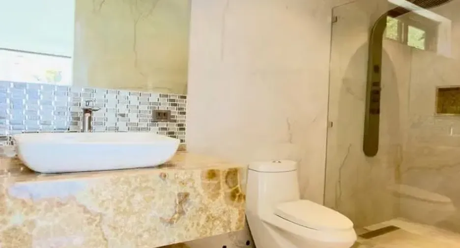 Villa zum Kauf mit 4 Zimmer in Ko Samui, Surat Thani