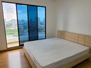 À louer 2 chambres condo à Bang Kho Laem, Bangkok