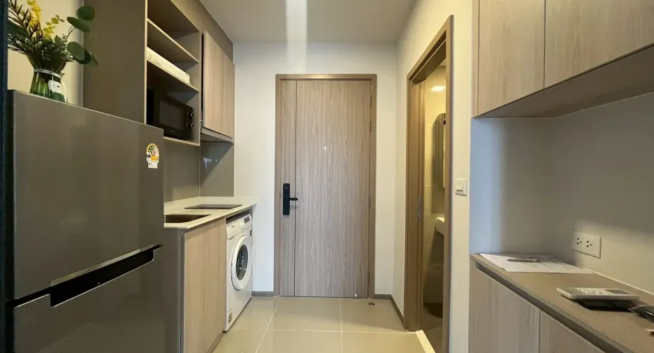 For rent studio condo in Watthana, Bangkok