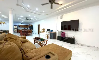 Haus zum Kauf mit 4 Zimmer in Bang Lamung, Chonburi