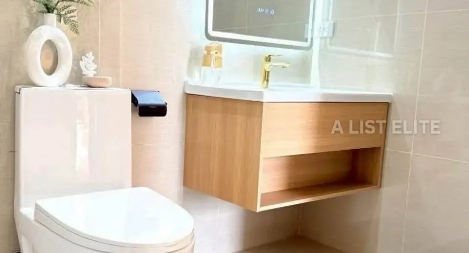 Haus zum Kauf mit 5 Zimmer in Bang Lamung, Chonburi