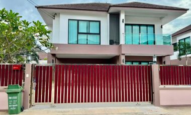 For rent 4 bedrooms house in Bang Lamung, Chonburi