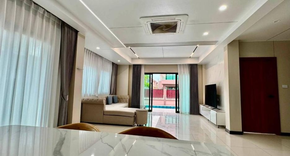 For rent 4 bedrooms house in Bang Lamung, Chonburi