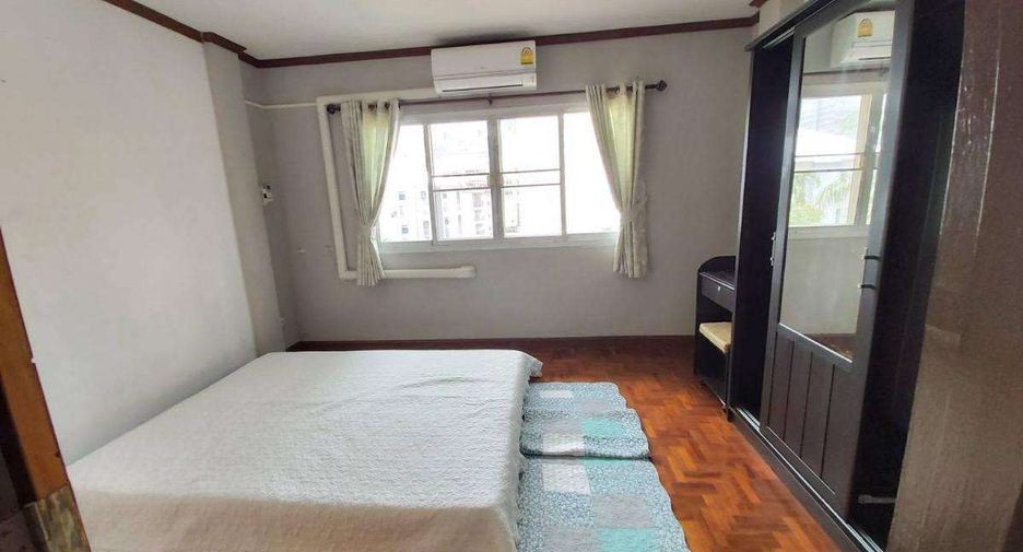 出租 4 卧室 独立屋 在 Mueang Chiang Mai, Chiang Mai