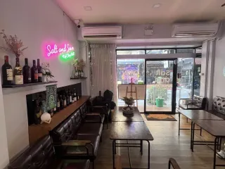 Local comercial en venta de 8 habitaciones en Bang Lamung, Chonburi