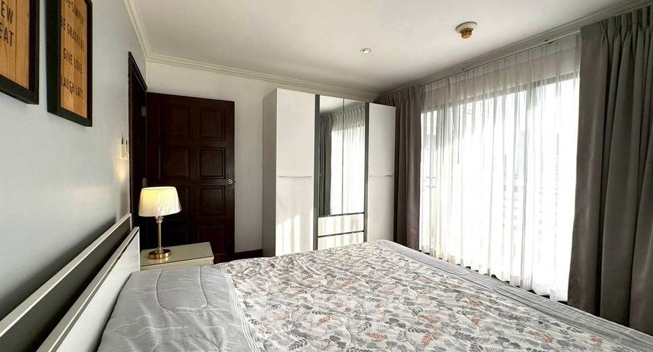 Wohnung zur Miete und zum Kauf mit 3 Zimmer in Watthana, Bangkok