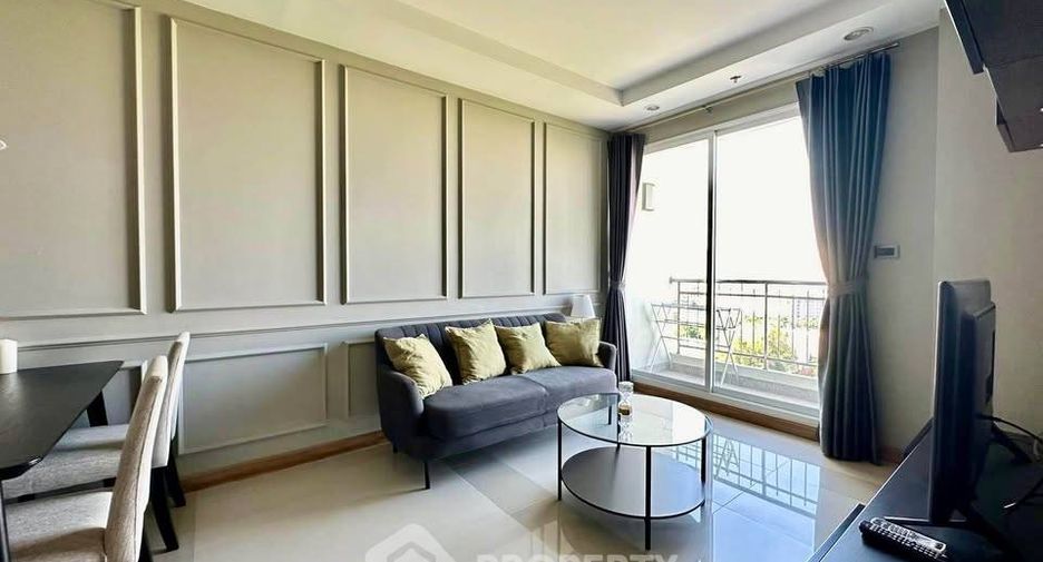 For rent and for sale 1 bed condo in Huai Khwang, Bangkok
