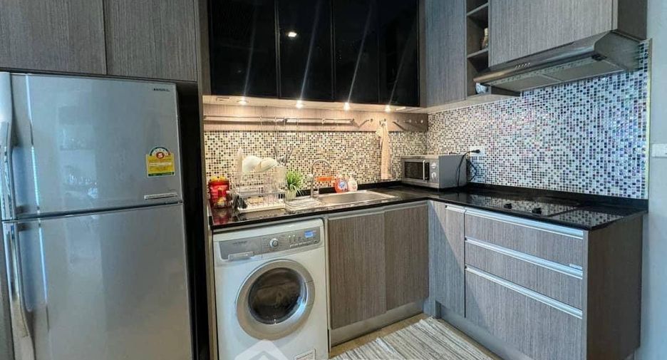 For rent and for sale 1 bed condo in Khlong Toei, Bangkok