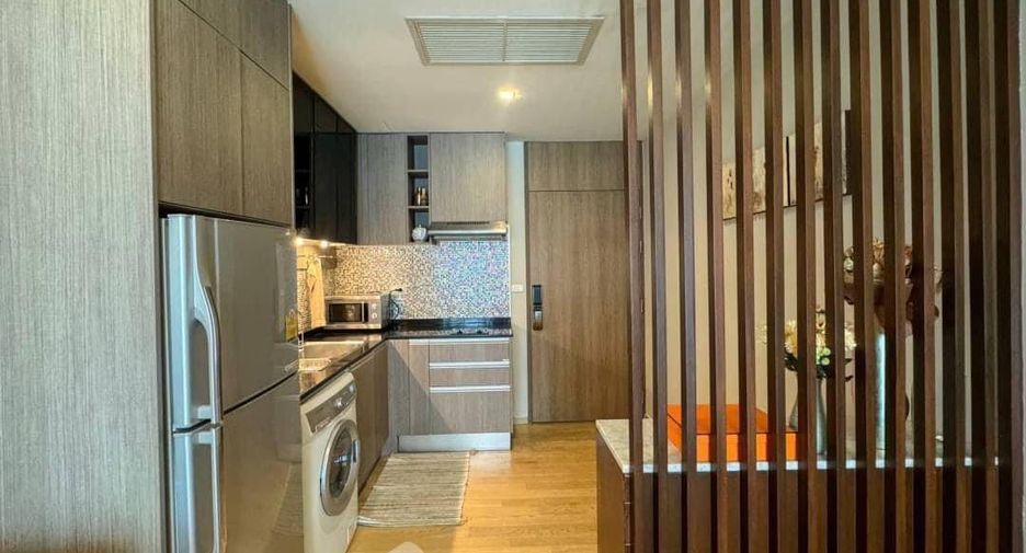 For rent and for sale 1 bed condo in Khlong Toei, Bangkok