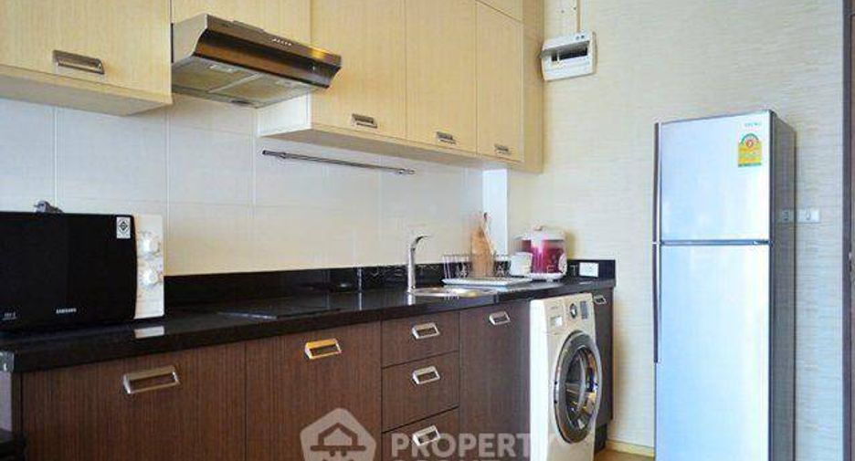 À vendre 1 chambre condo à Khlong Toei, Bangkok