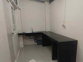 Reihenhaus zum Kauf mit 4 Zimmer in Bueng Kum, Bangkok