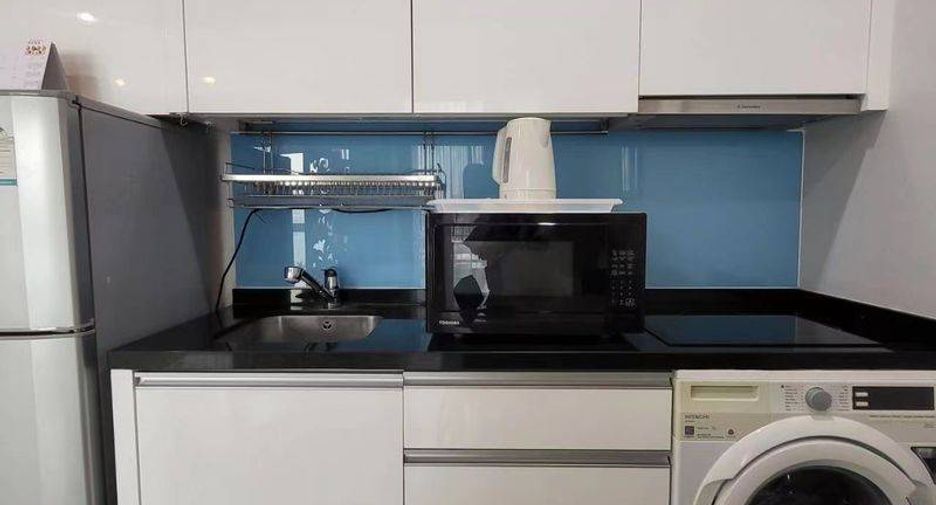 For sale 1 bed condo 