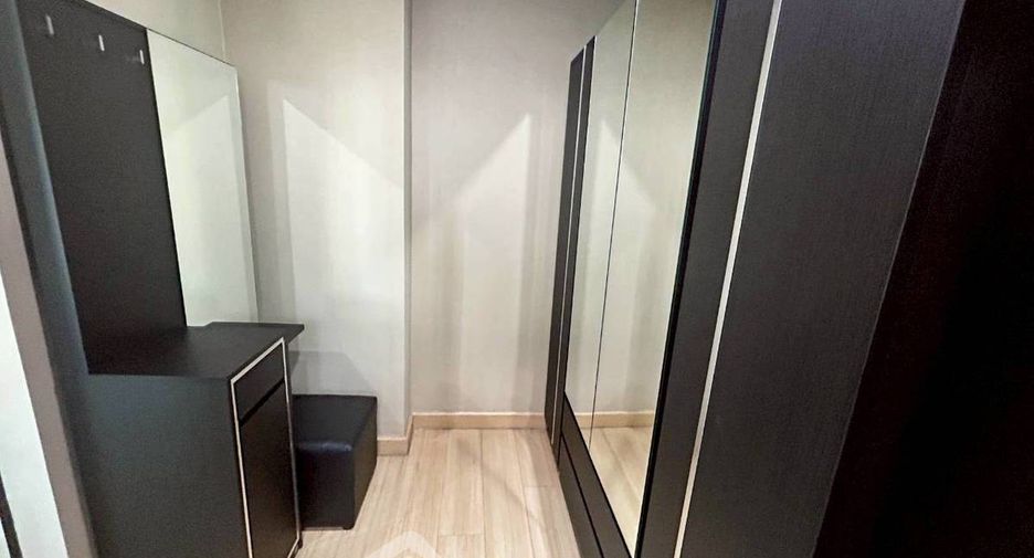 For sale 2 ベッドルーム condo in Bang Na, Bangkok