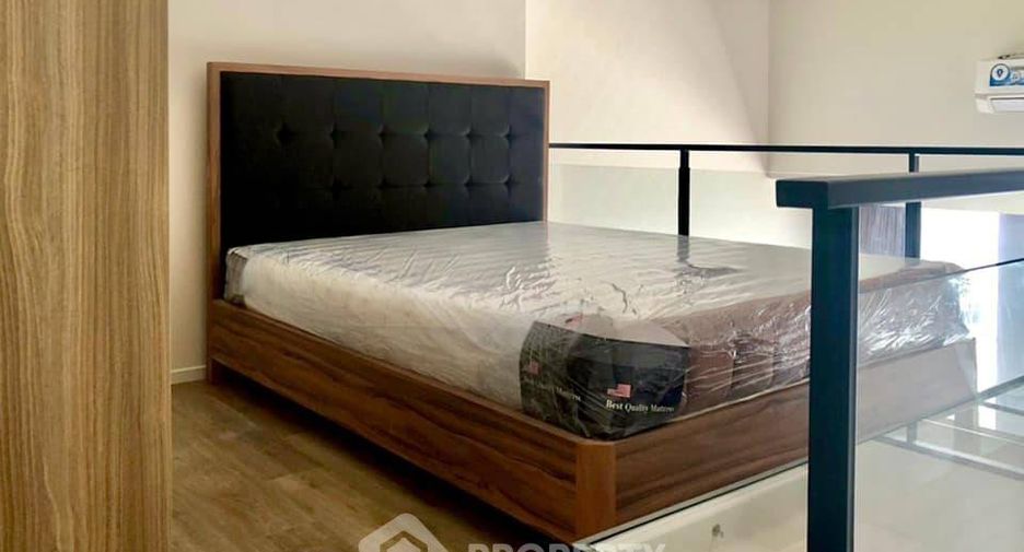 À louer 1 chambre condo à Phra Khanong, Bangkok