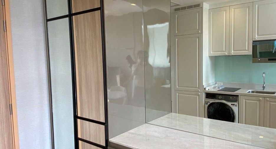 For rent 1 bed condo in Watthana, Bangkok
