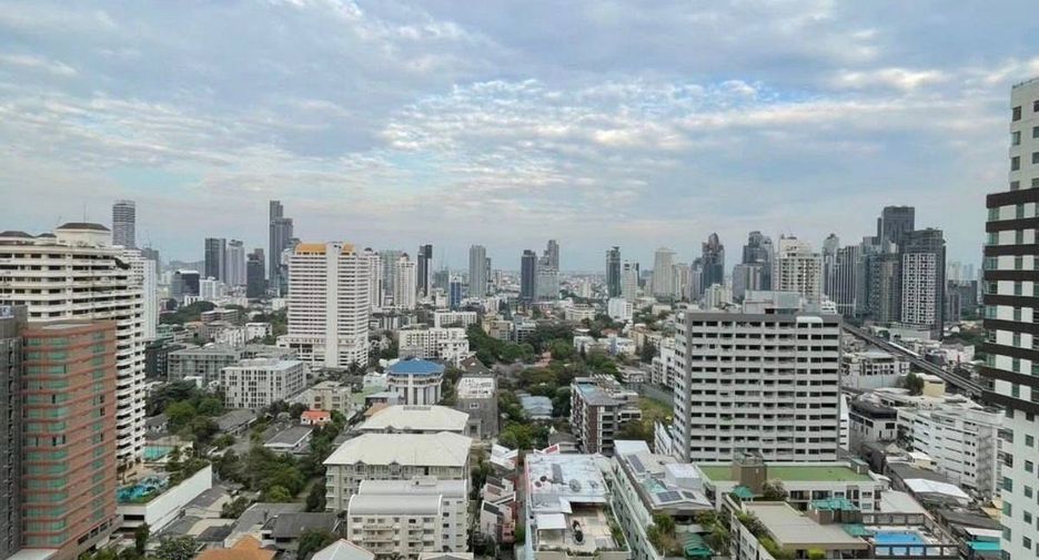 For rent 2 ベッドルーム condo in Khlong Toei, Bangkok