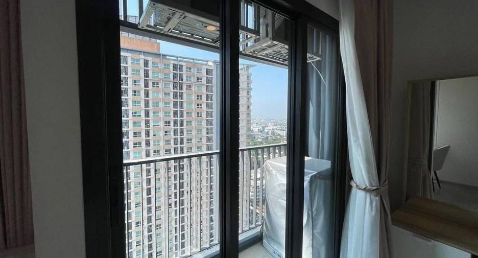 Condo en alquiler de 1 habitaciones en Phra Khanong, Bangkok