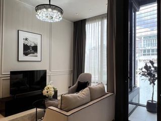 For rent 2 bedrooms condo in Bang Rak, Bangkok