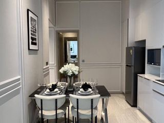 For rent 2 bedrooms condo in Bang Rak, Bangkok