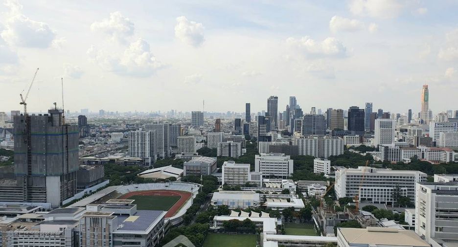Wohnung zur Miete mit 1 Zimmer in Bang Rak, Bangkok