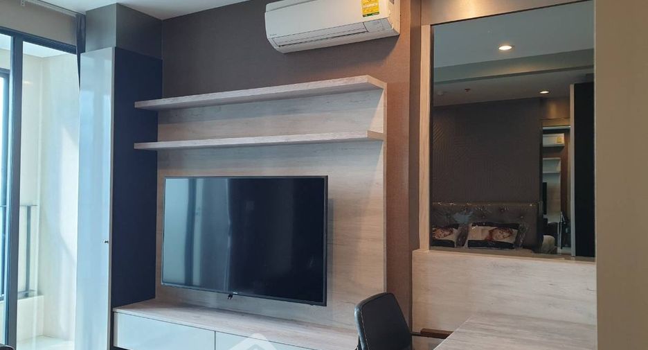 Wohnung zur Miete mit 1 Zimmer in Bang Rak, Bangkok