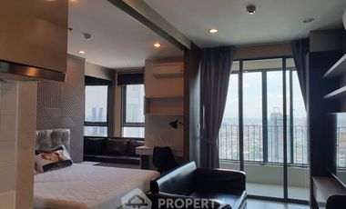 For rent 1 bed condo in Bang Rak, Bangkok