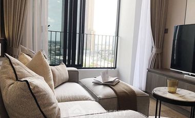 Condo en alquiler de 1 habitaciones en Khlong Toei, Bangkok