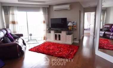 Wohnung zur Miete mit 2 Zimmer in Huai Khwang, Bangkok