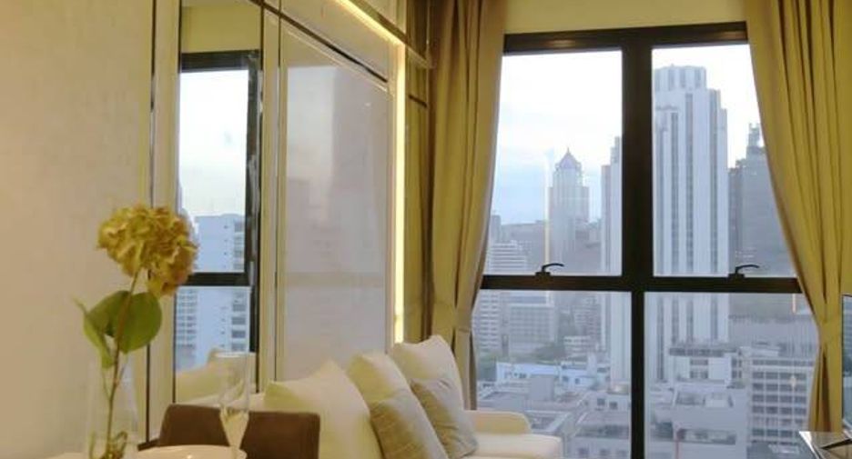 À louer 1 chambre condo à Khlong Toei, Bangkok