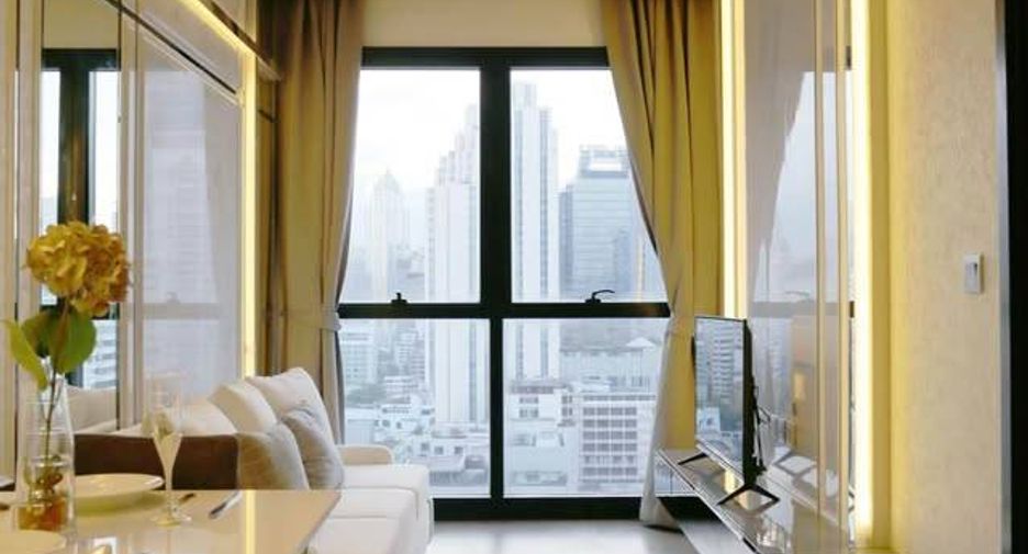 À louer 1 chambre condo à Khlong Toei, Bangkok