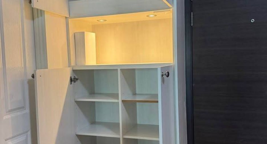 Wohnung zur Miete mit 2 Zimmer in Bang Na, Bangkok