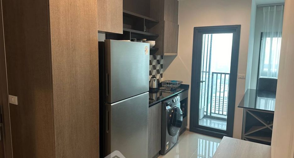 For rent 1 bed condo in Watthana, Bangkok