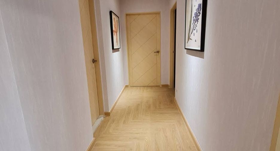 Condo en alquiler de 3 habitaciones en Rat Burana, Bangkok