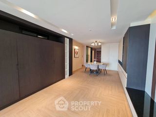 Condo en alquiler de 3 habitaciones en Rat Burana, Bangkok