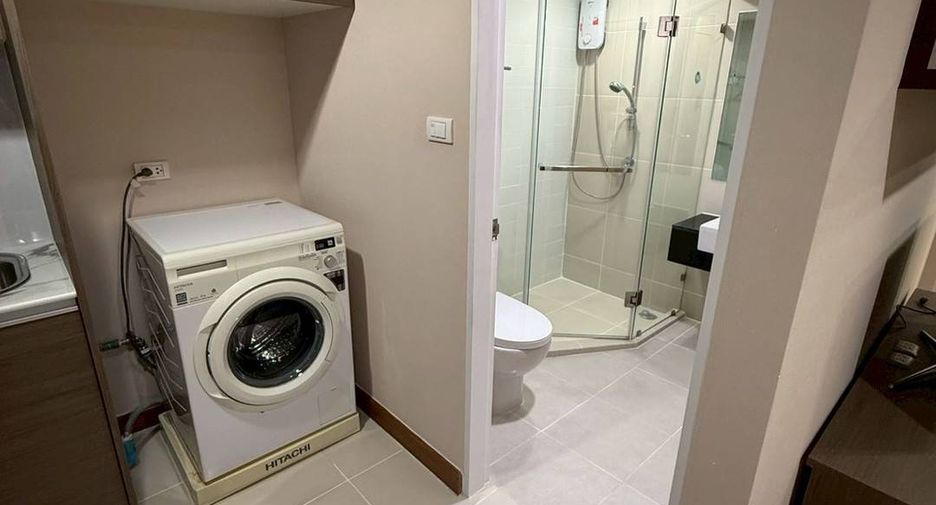 For rent 1 bed condo in Huai Khwang, Bangkok