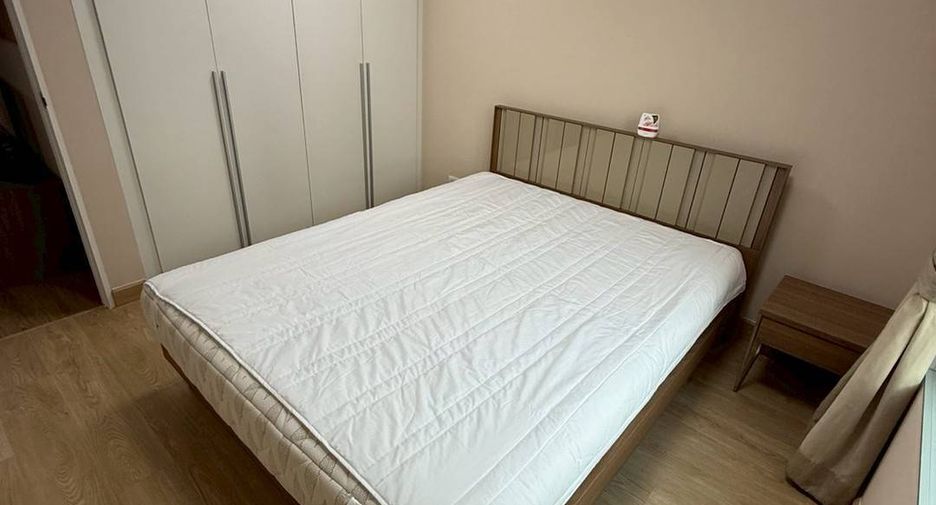 For rent 1 bed condo in Huai Khwang, Bangkok