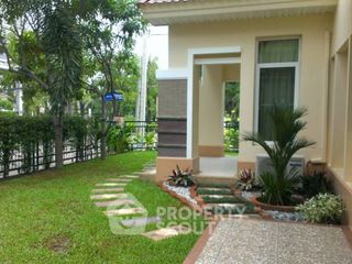 For rent 3 bedrooms house in Lat Krabang, Bangkok