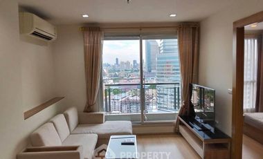 Wohnung zur Miete mit 1 Zimmer in Huai Khwang, Bangkok