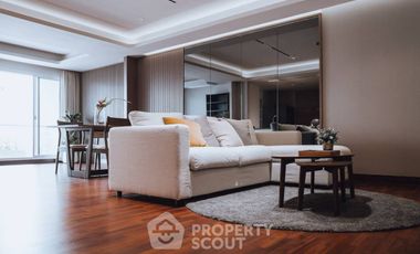 For rent 2 bedrooms condo in Yan Nawa, Bangkok