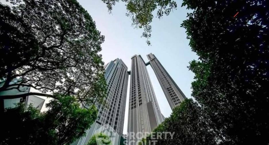For rent 2 bedrooms condo in Watthana, Bangkok