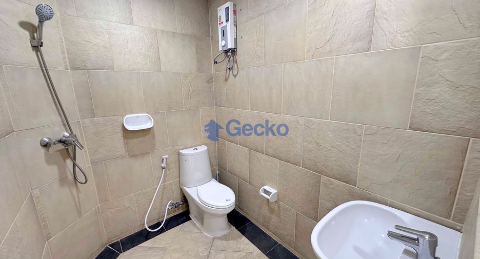 Condo en alquiler de 3 habitaciones en Jomtien, Pattaya