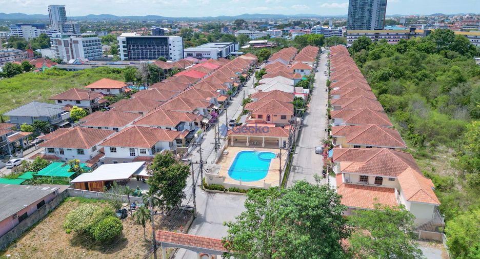 For rent 3 ベッドルーム house in Bang Lamung, Chonburi