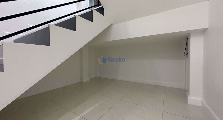 For rent 3 ベッドルーム house in Bang Lamung, Chonburi