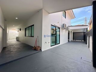 For rent 3 ベッドルーム house in Bang Lamung, Chonburi