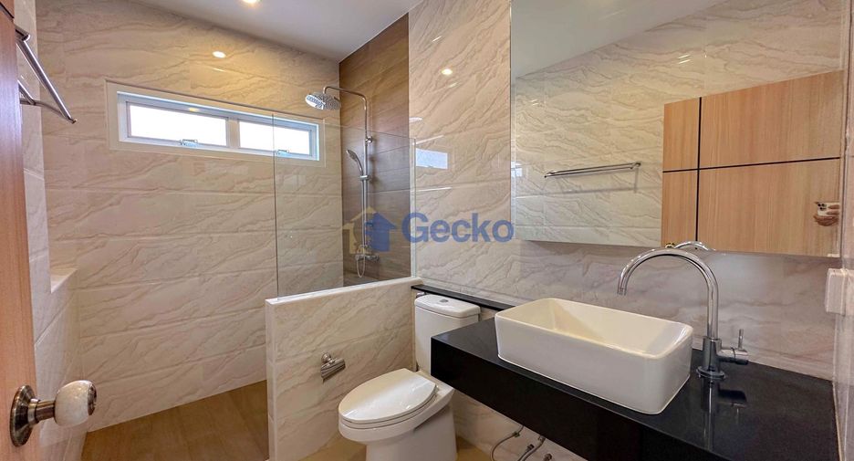 Haus zur Miete mit 3 Zimmer in Huay Yai, Pattaya