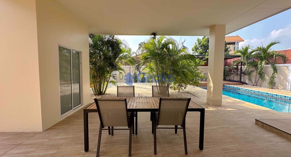 Haus zur Miete mit 3 Zimmer in Huay Yai, Pattaya