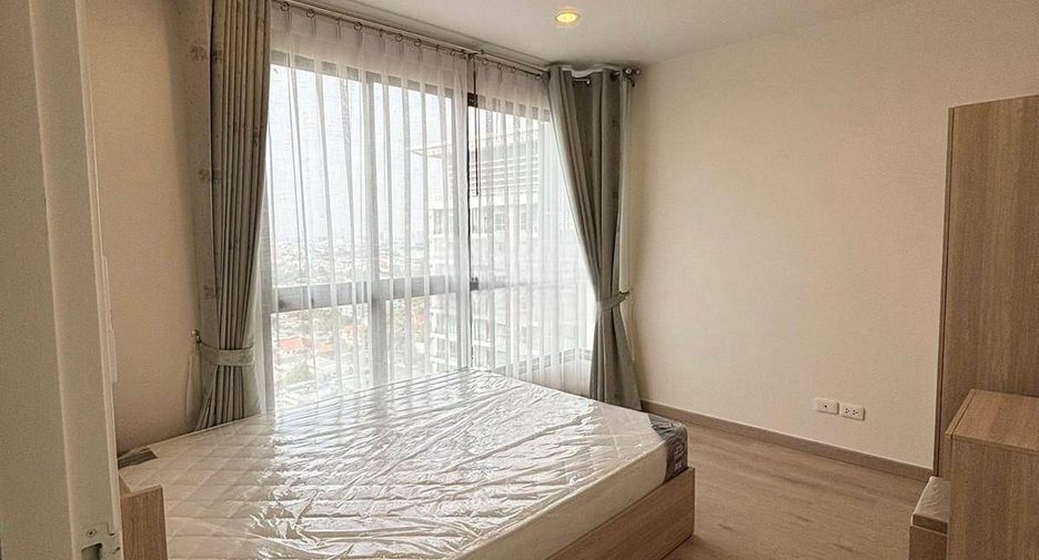 For rent 2 bedrooms condo in Thon Buri, Bangkok