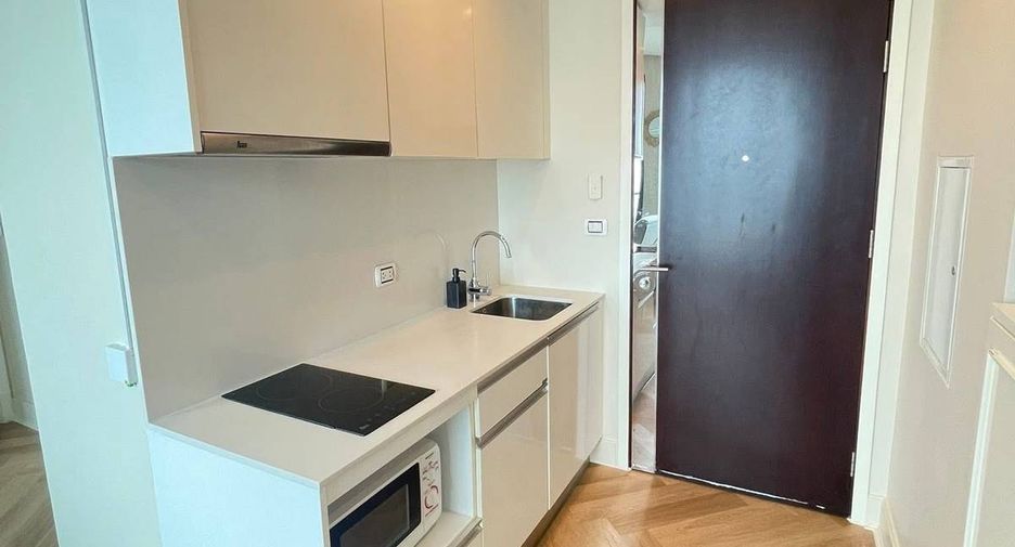 Condo en alquiler de 2 habitaciones en Chatuchak, Bangkok