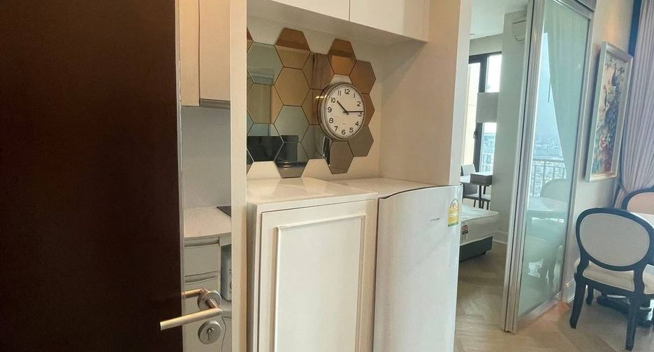 Condo en alquiler de 2 habitaciones en Chatuchak, Bangkok